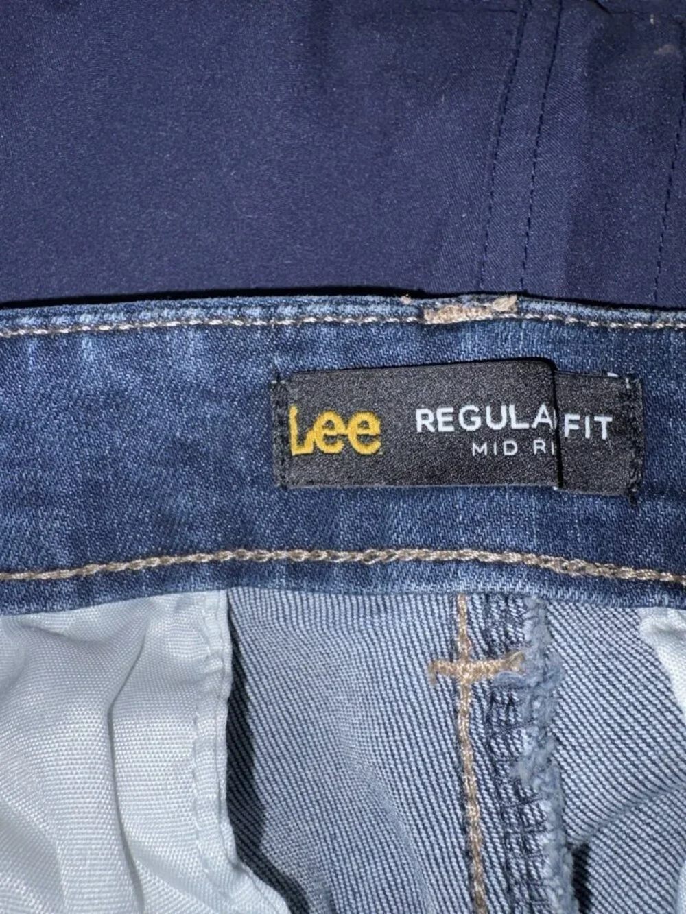 Lee Regular Fit Denim Jean Shorts Women Size 12 Medium 32X7 Stretch
